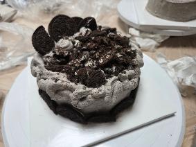 2025 겨울방학 글마루도서실 문화 체험 특강 1,3학년(크리스마스 오레오생크림케익만들기)